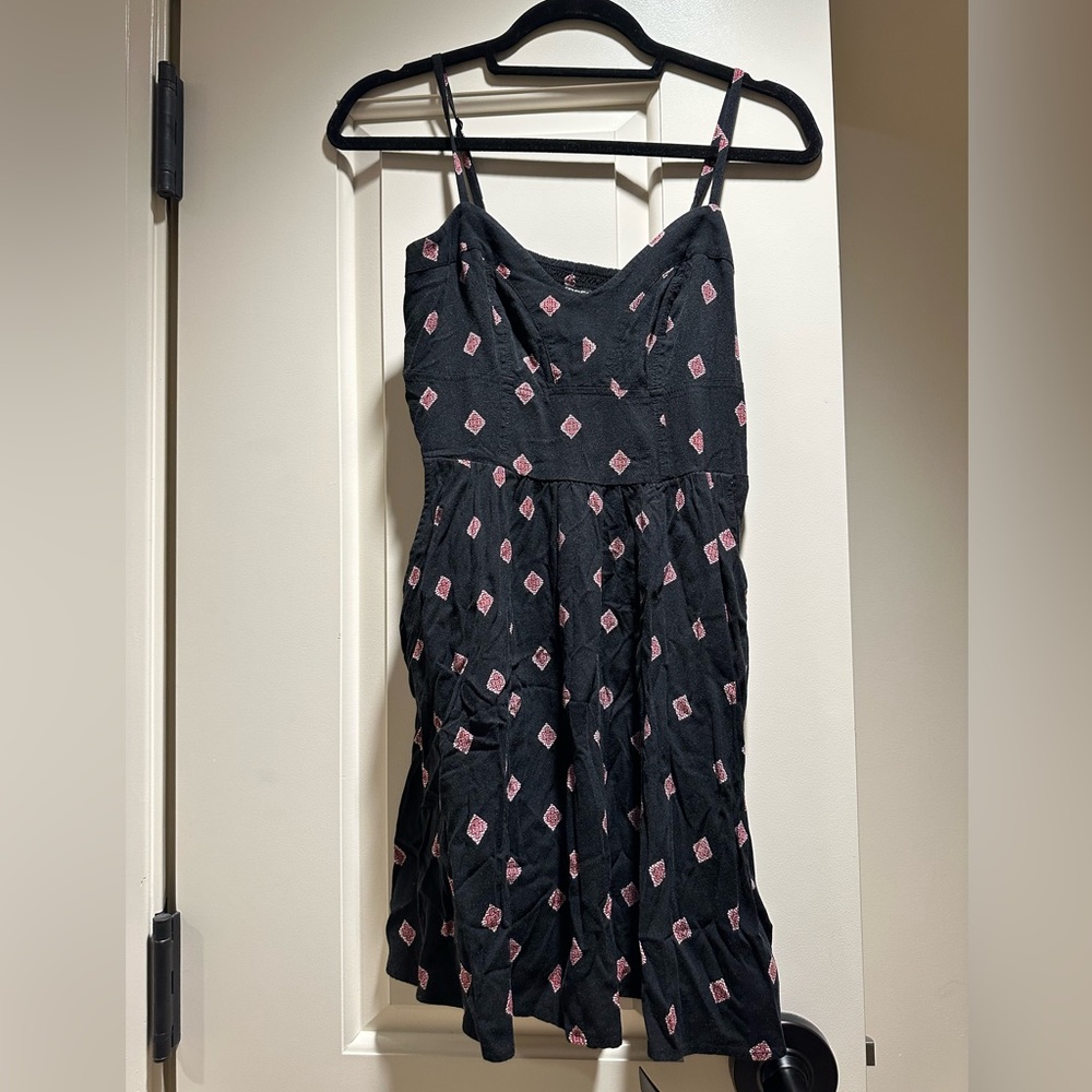 Express Size Small Sweetheart Neckline Spaghetti Strap Patterned Cotton Dress